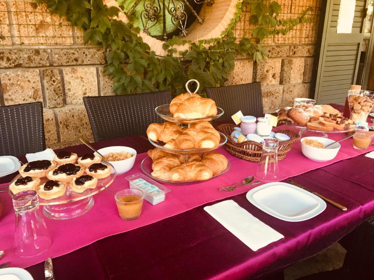 Agriturismo A Casa Di Susanna Santo Stefano del Sole Dış mekan fotoğraf