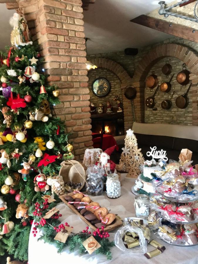 Agriturismo A Casa Di Susanna Santo Stefano del Sole Dış mekan fotoğraf